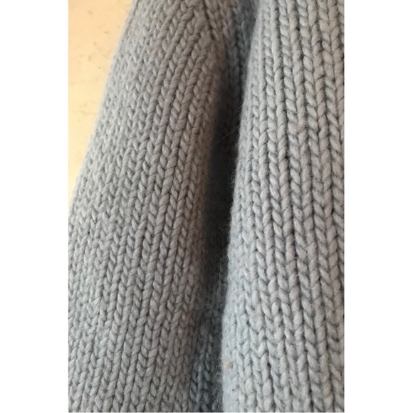 Beautiful Baby Blue Wool & Alpaca Turtleneck Sweater, Size Medium, By J.Crew - Picture 5 of 11